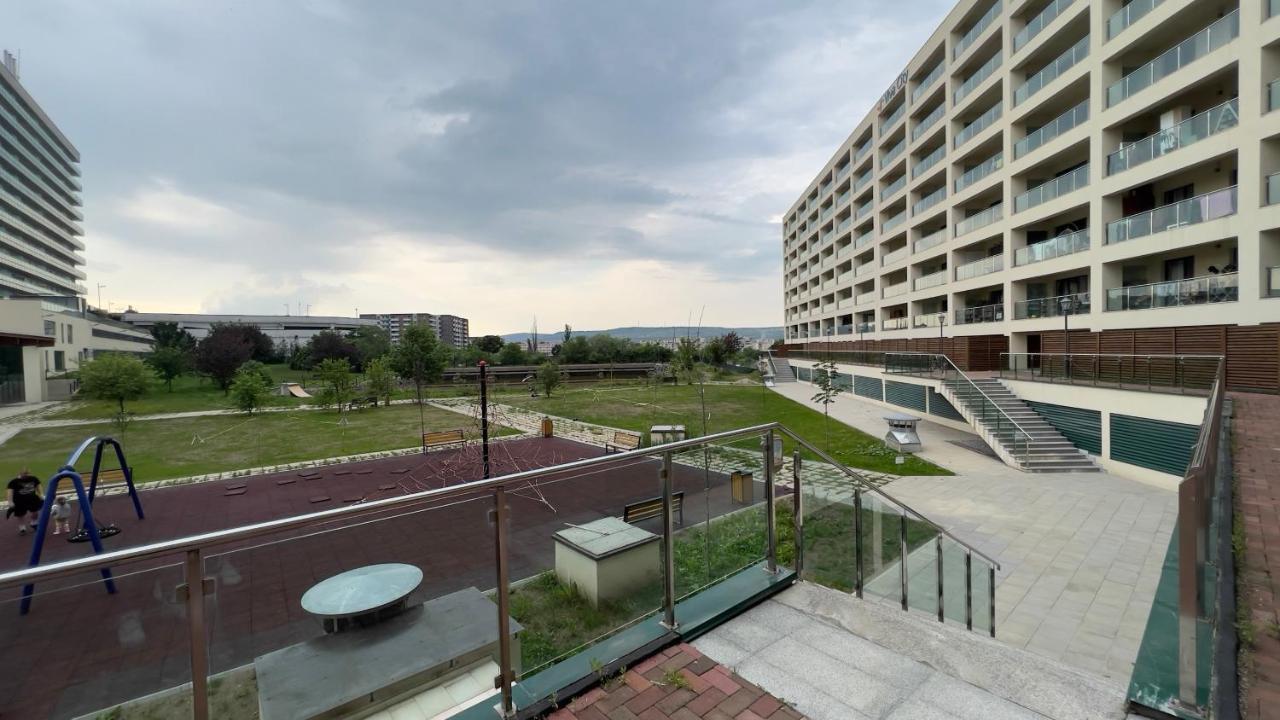 Gavas Apartments Viva City Cluj-Napoca Eksteriør bilde
